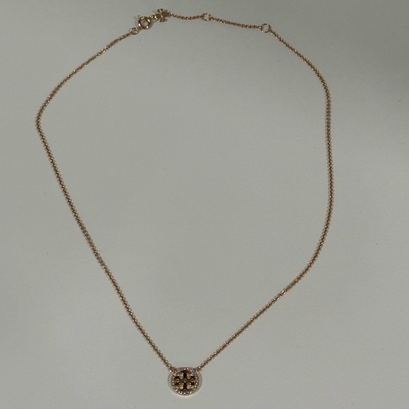 Tory Burch necklace - Picture 3 of 6